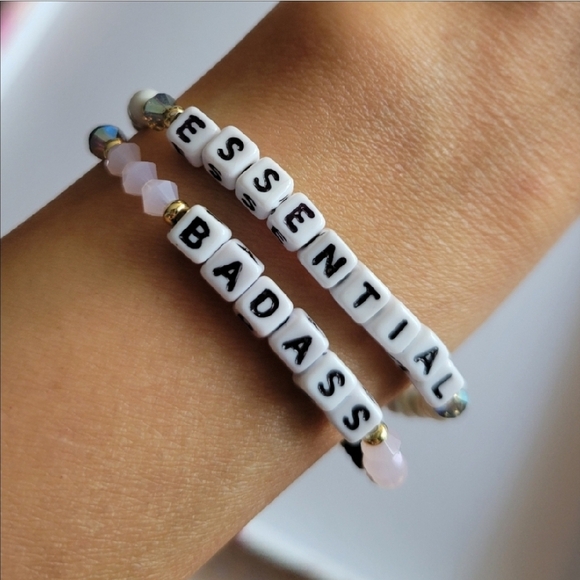 White Gold Beaded Bracelet with Text Elements - Picture 2 of 3